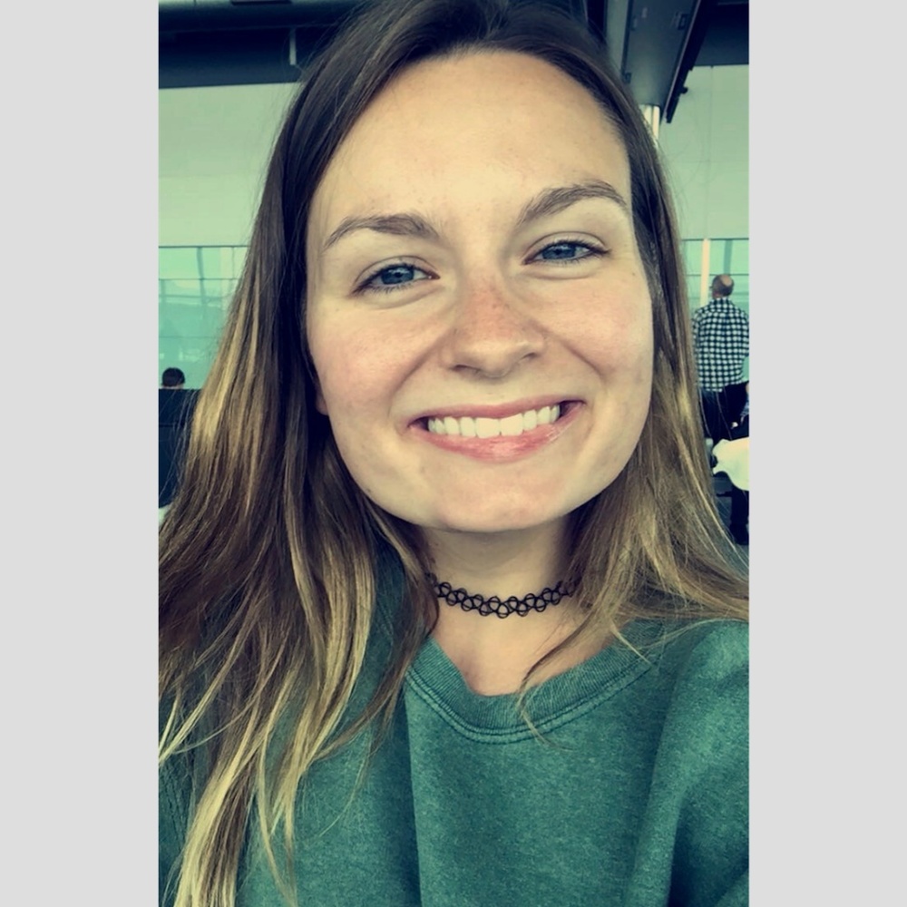 Meet your Posher, Julia